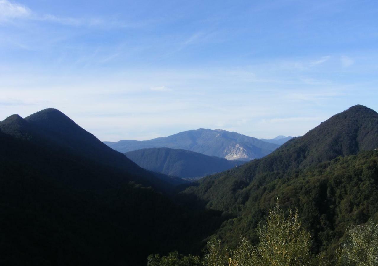 B&B La Locanda Del Cinghiale Aurano Buitenkant foto